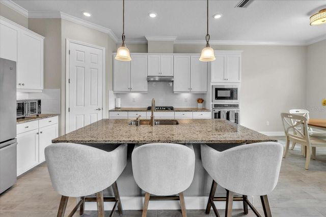 2905 STARWOOD COURT, Bradenton, FL 34211