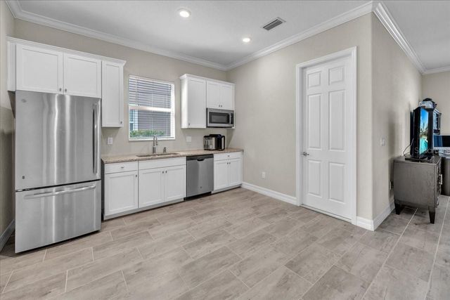 2905 STARWOOD COURT, Bradenton, FL 34211