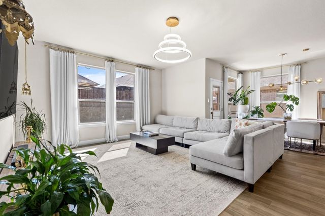 5505 Cypress Point Drive, Denton, TX 76210