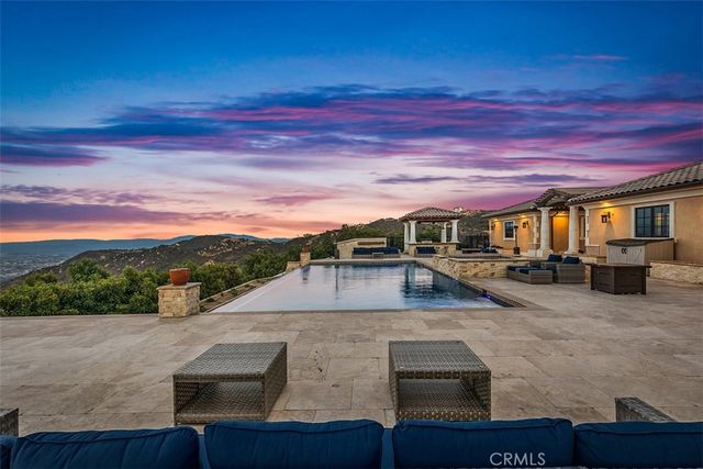 36852 Calle De Lobo, Murrieta, CA 92562