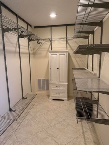 1360 NW 19th Terrace 101, Delray Beach, FL 33445