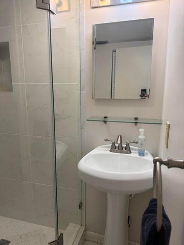 1360 NW 19th Terrace 101, Delray Beach, FL 33445