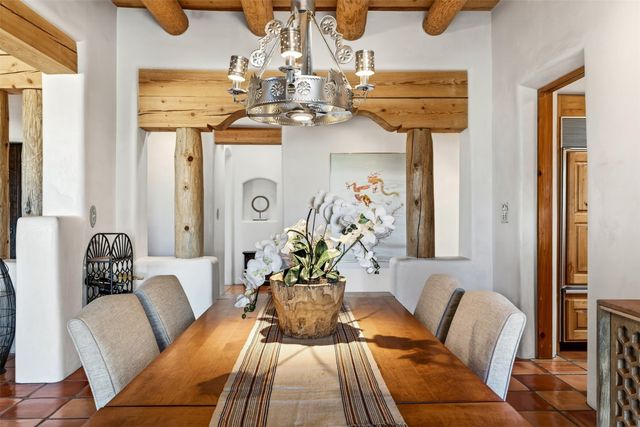 8 Ridgetop Circle, Santa Fe, NM 87506