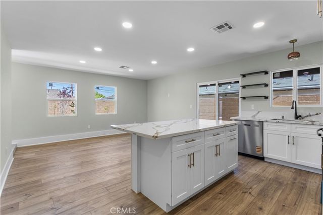 6624 Farmdale Avenue, North Hollywood, CA 91606