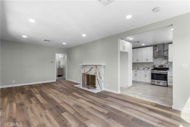 6624 Farmdale Avenue, North Hollywood, CA 91606