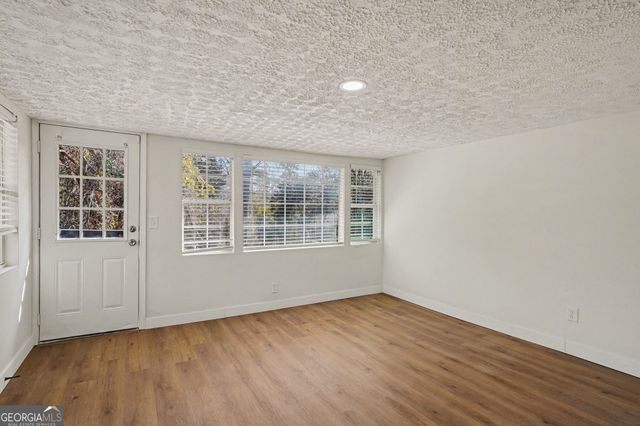 1296 Todiway Court, Jonesboro, GA 30238