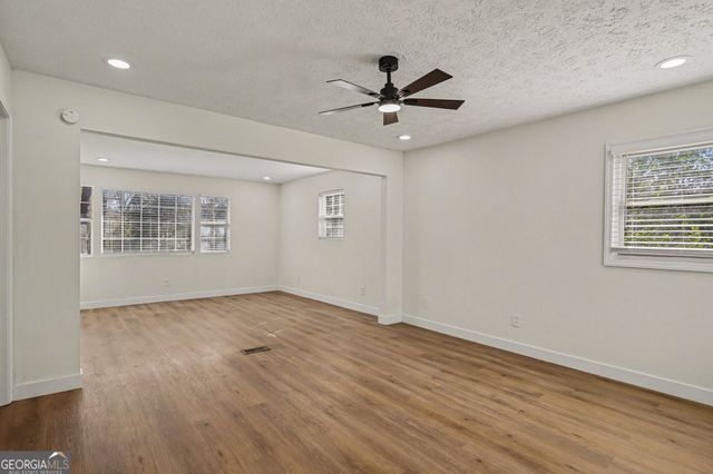 1296 Todiway Court, Jonesboro, GA 30238