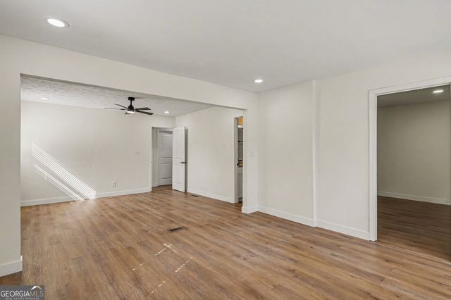 1296 Todiway Court, Jonesboro, GA 30238