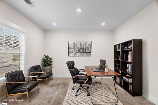 216 Pewter Circle, Simpsonville, SC 29680