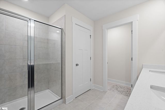 216 Pewter Circle, Simpsonville, SC 29680