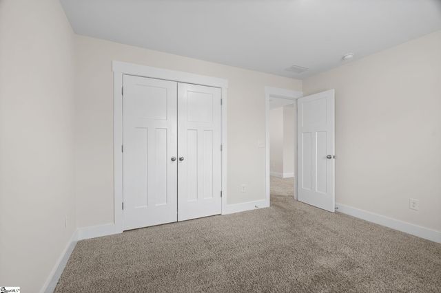 216 Pewter Circle, Simpsonville, SC 29680