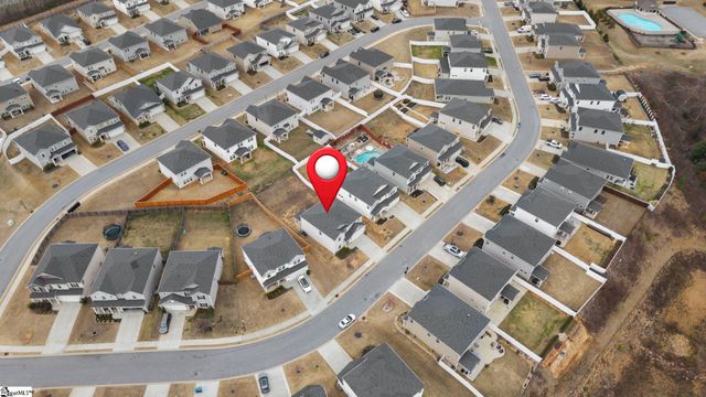 216 Pewter Circle, Simpsonville, SC 29680