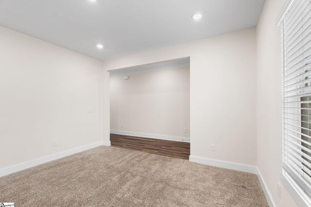 216 Pewter Circle, Simpsonville, SC 29680