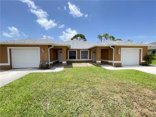 512 SE 6th PL, Cape Coral, FL 33990