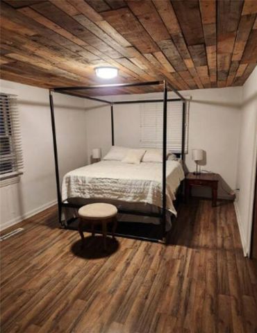 513 Broad Street, Warrensburg, MO 64093