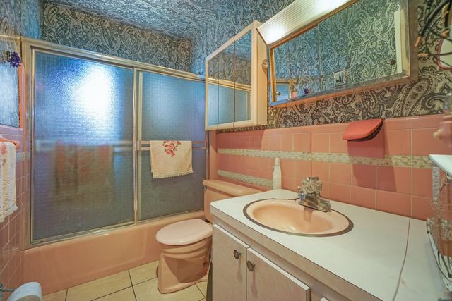 16750 NE 14th Avenue 303, Miami, FL 33162