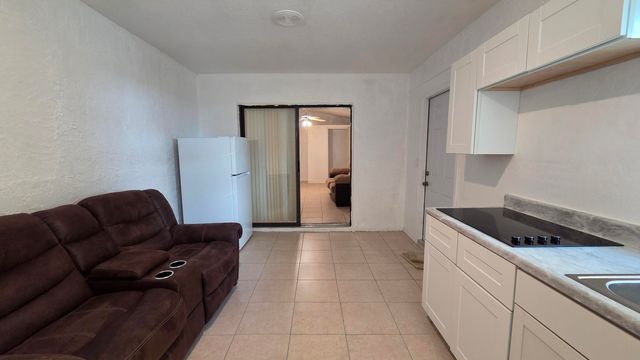 2249 SE Melaleuca Boulevard B, Port St. Lucie B, Port St Lucie, FL 34952