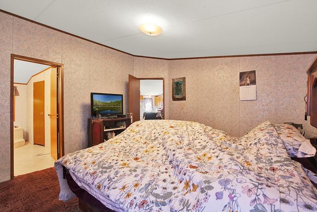 11 Columbus, Belle Vernon, PA 15012