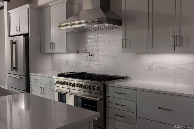 1945 Holmby Court, Castle Rock, CO 80104