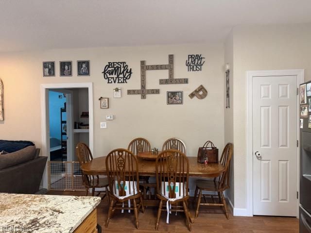 21483 Chestnut LN, Zuni, VA 23898