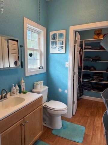 21483 Chestnut LN, Zuni, VA 23898
