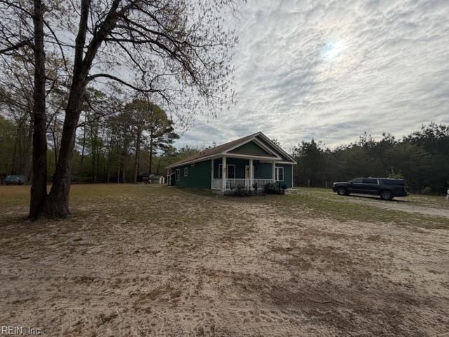 21483 Chestnut LN, Zuni, VA 23898