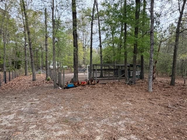 21483 Chestnut LN, Zuni, VA 23898
