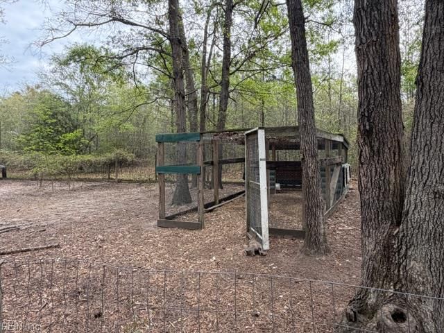 21483 Chestnut LN, Zuni, VA 23898