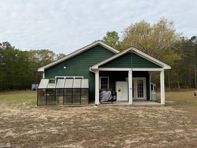 21483 Chestnut LN, Zuni, VA 23898