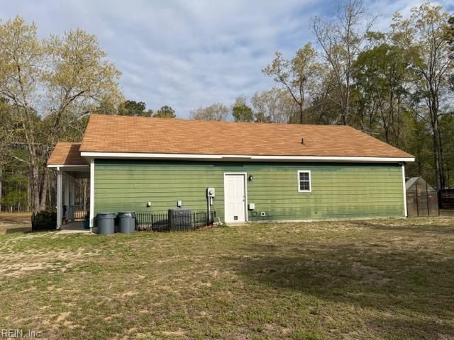 21483 Chestnut LN, Zuni, VA 23898