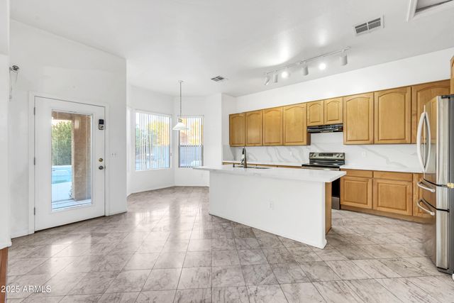 1342 N MCKENNA Lane, Gilbert, AZ 85233