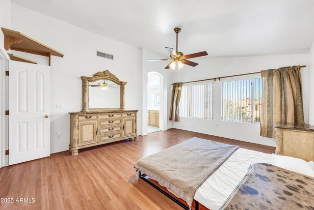 1342 N MCKENNA Lane, Gilbert, AZ 85233