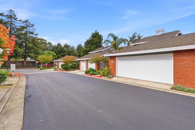 283 Perch Way, Aptos, CA 95003