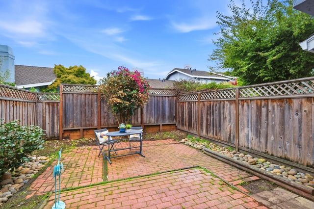 283 Perch Way, Aptos, CA 95003