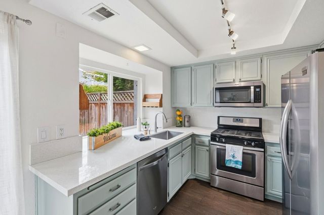 283 Perch Way, Aptos, CA 95003