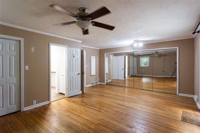 1025 Vistavia Circle, Decatur, GA 30033