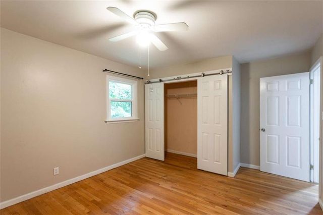 1025 Vistavia Circle, Decatur, GA 30033