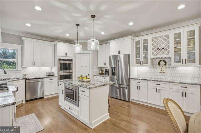 6290 Granbury Walk NW, Acworth, GA 30101