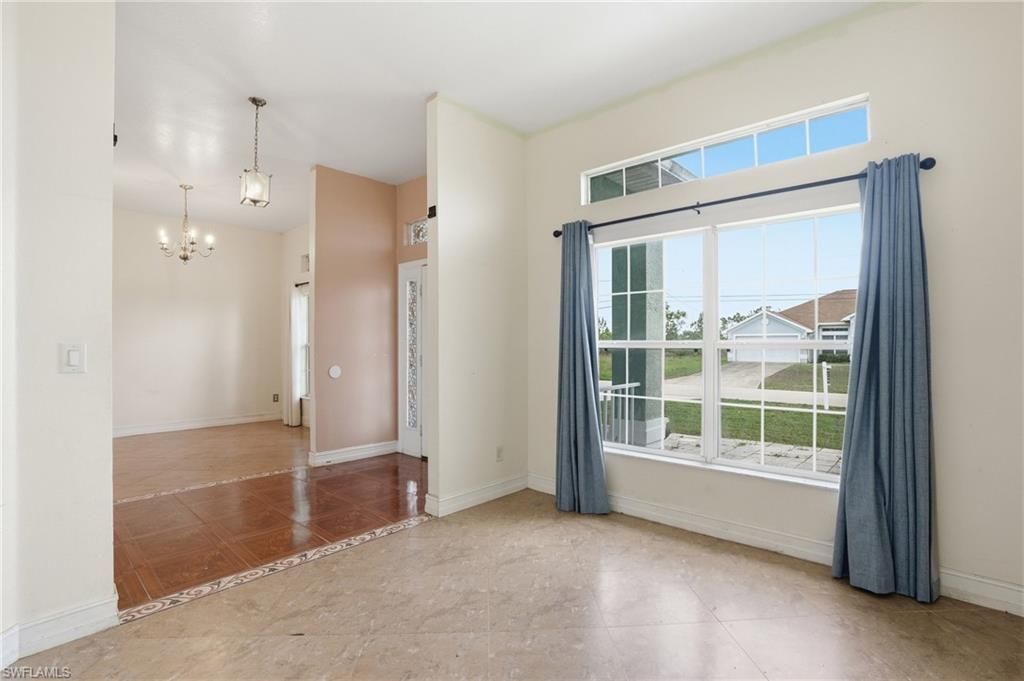 Image 11 of property listing at 4129 NE 14th PL, Cape Coral, FL 33909