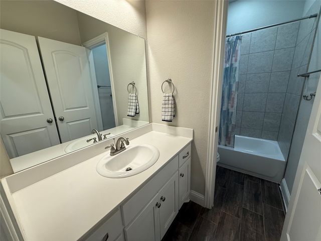 612 Redwood Drive, Greenville, TX 75402