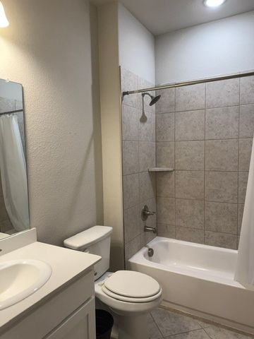 612 Redwood Drive, Greenville, TX 75402