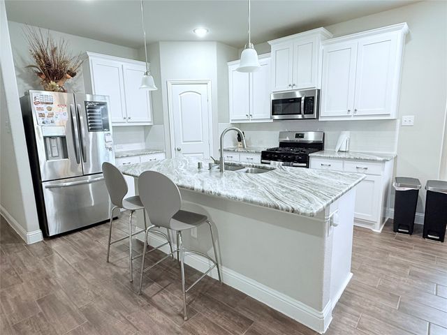 612 Redwood Drive, Greenville, TX 75402