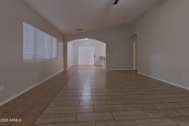 5206 W PECAN Road, Laveen, AZ 85339