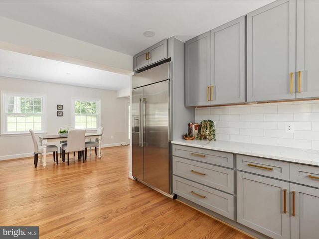 13209 JOHNNY MOORE LN, Clifton, VA 20124