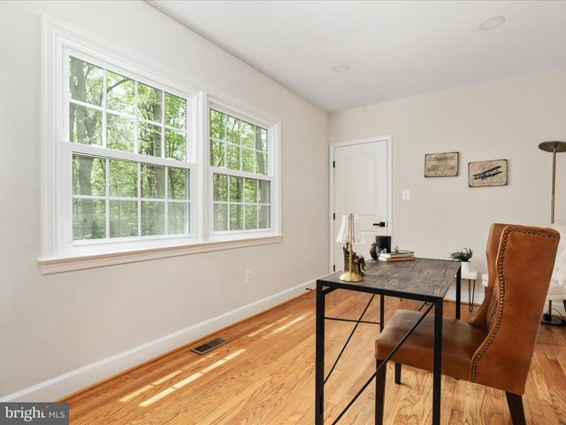 13209 JOHNNY MOORE LN, Clifton, VA 20124