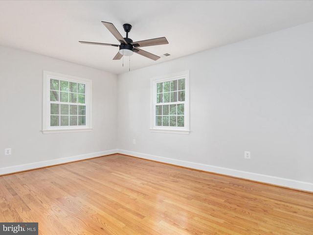 13209 JOHNNY MOORE LN, Clifton, VA 20124