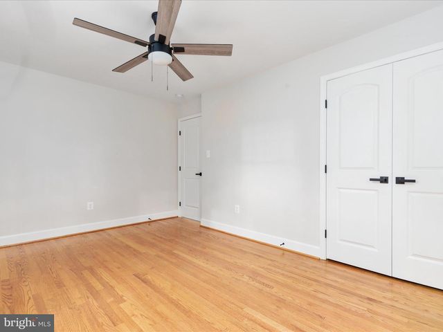 13209 JOHNNY MOORE LN, Clifton, VA 20124