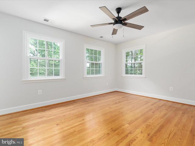 13209 JOHNNY MOORE LN, Clifton, VA 20124