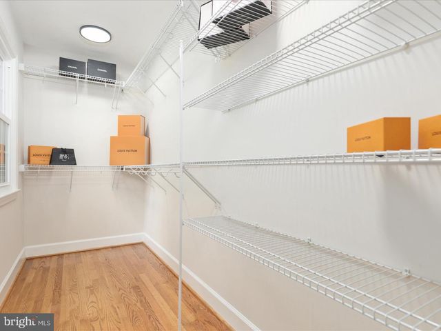 13209 JOHNNY MOORE LN, Clifton, VA 20124