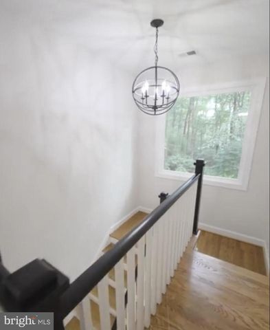 13209 JOHNNY MOORE LN, Clifton, VA 20124